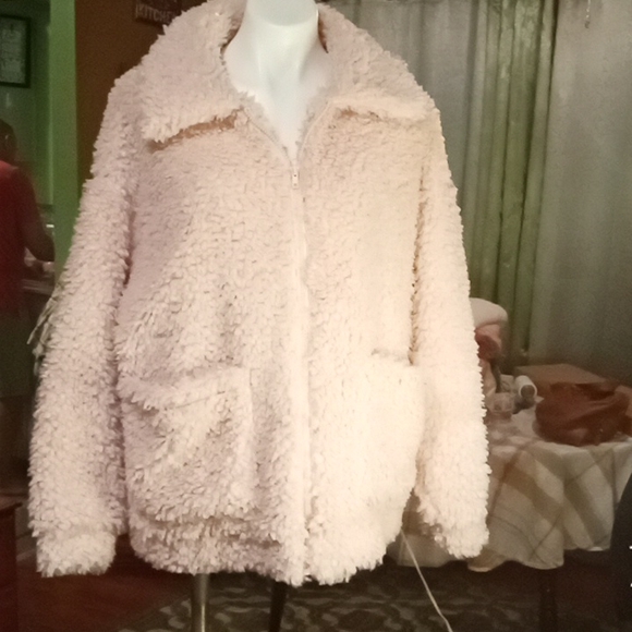 Love chemistry teddy coat - Picture 1 of 13